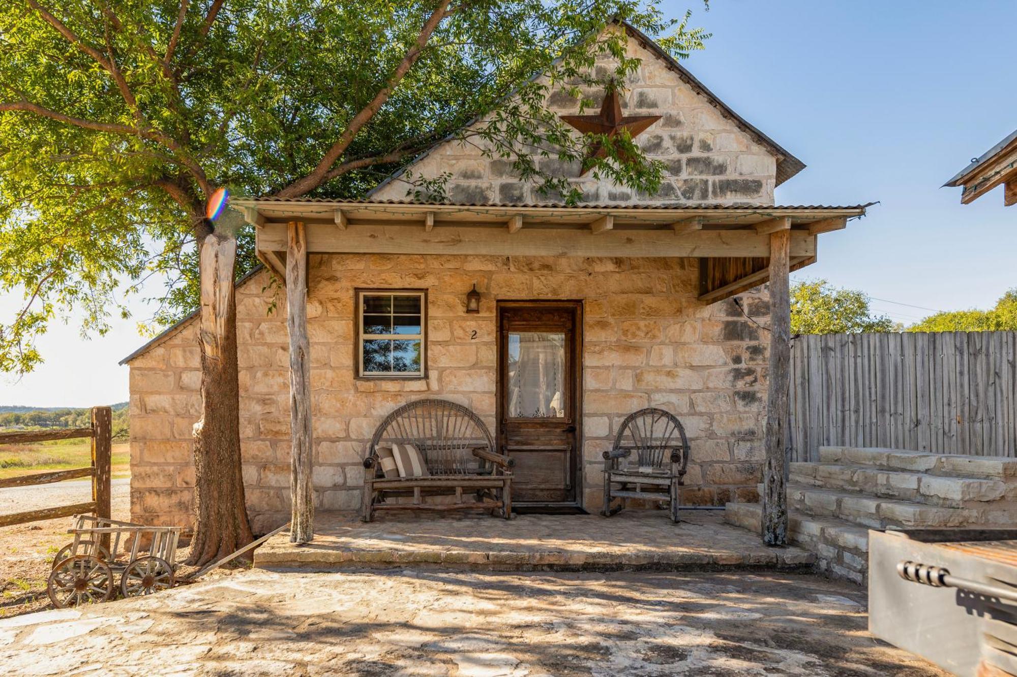 Country Inn Cottages 프레드릭스버그 외부 사진
